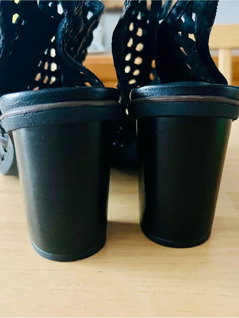 Bata leather italian